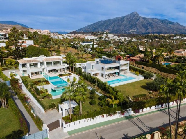 6 Sovrums Villa i Nueva Andalucía