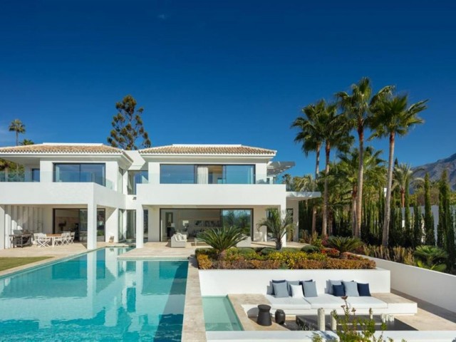 6 Sovrums Villa i Nueva Andalucía
