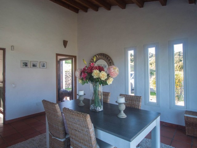 4 Schlafzimmer Villa in Casares