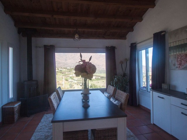 4 Schlafzimmer Villa in Casares