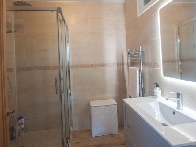 4 Schlafzimmer Villa in Casares