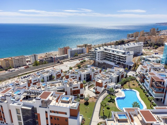 4 Bedrooms Apartment in Fuengirola