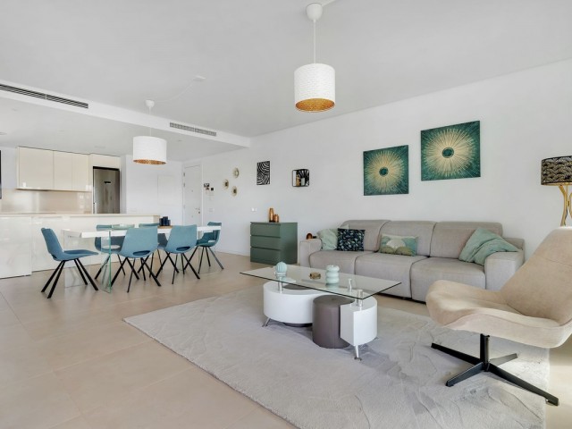 4 Bedrooms Apartment in Fuengirola