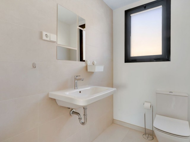 4 Bedrooms Apartment in Fuengirola