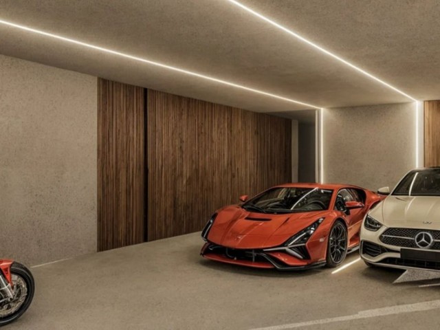 4 Bedrooms Villa in Sotogrande Alto