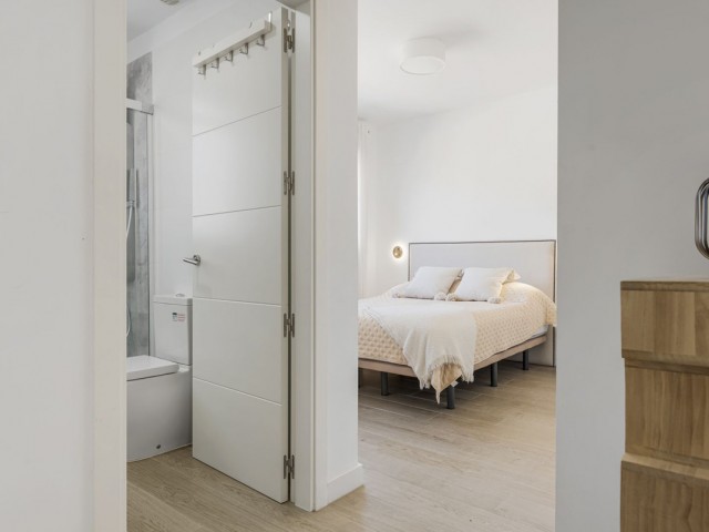 Apartamento con 3 Dormitorios  en La Cala de Mijas