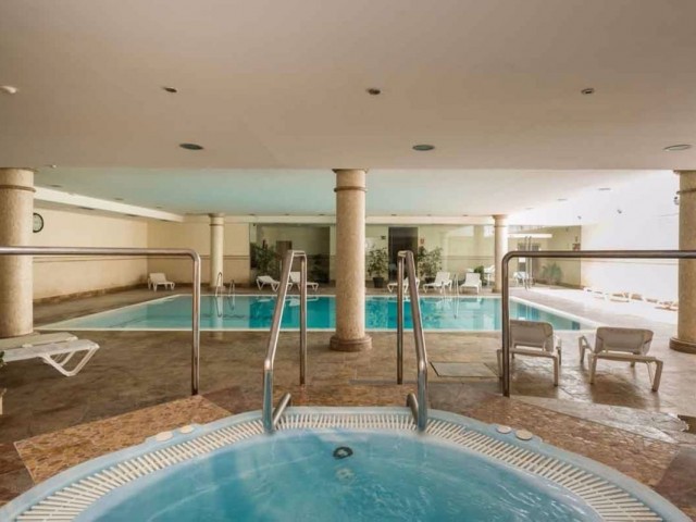 Appartement avec 2 Chambres  à Puerto Banús