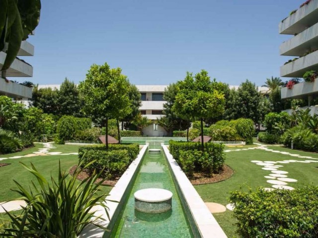 Appartement avec 2 Chambres  à Puerto Banús