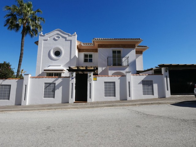6 Sovrums Villa i La Cala de Mijas