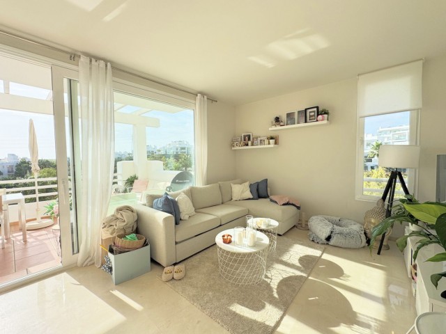 Apartamento con 2 Dormitorios  en Casares Playa