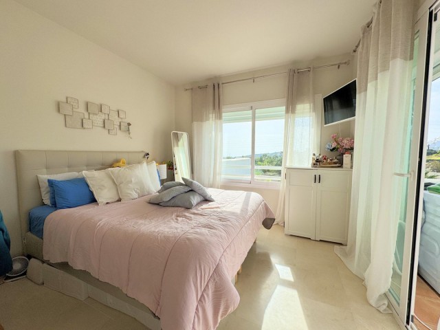 Apartamento con 2 Dormitorios  en Casares Playa