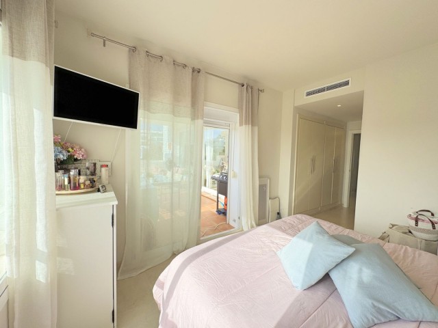 Apartamento con 2 Dormitorios  en Casares Playa