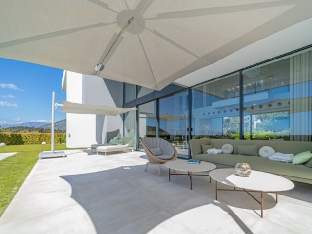 5 Bedrooms Villa in Los Arqueros