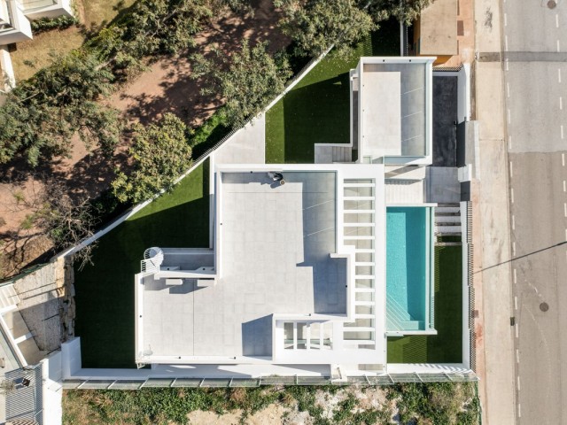 6 Bedrooms Villa in La Cala de Mijas
