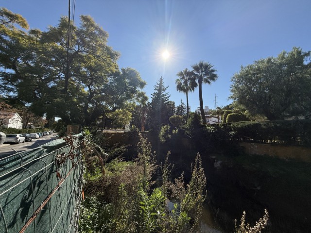  Perceel in Nueva Andalucía