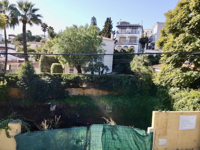  Perceel in Nueva Andalucía
