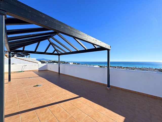 Penthouse in Casares Playa