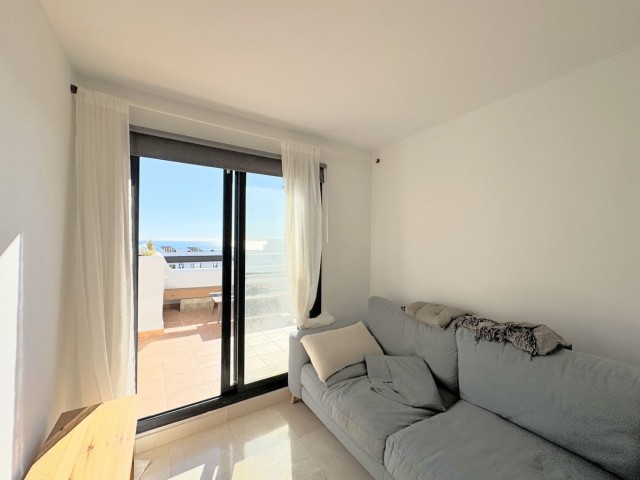 Penthouse in Casares Playa