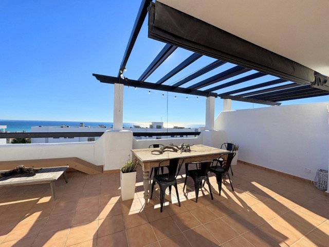 Penthouse in Casares Playa