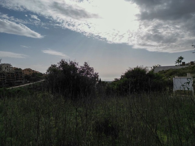  Terreno en Elviria