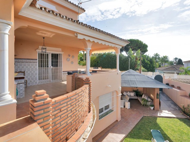 6 Schlafzimmer Villa in San Pedro de Alcántara