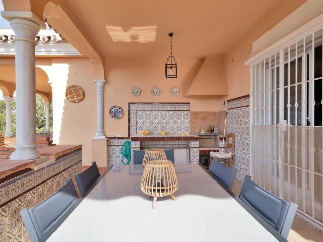 6 Bedrooms Villa in San Pedro de Alcántara
