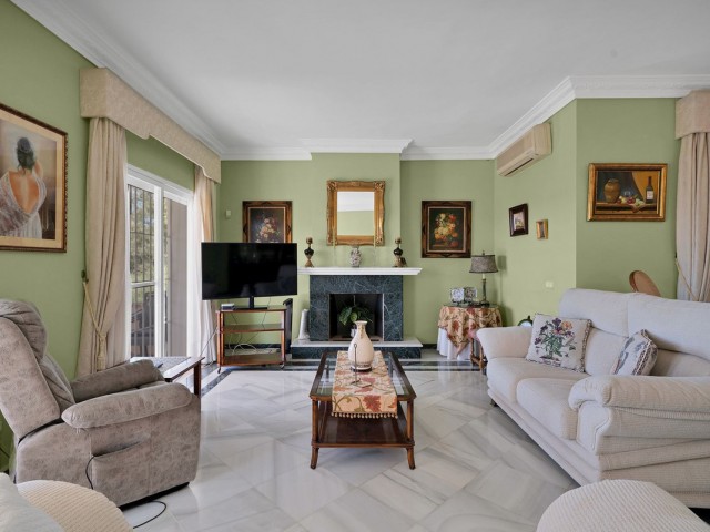 6 Schlafzimmer Villa in San Pedro de Alcántara