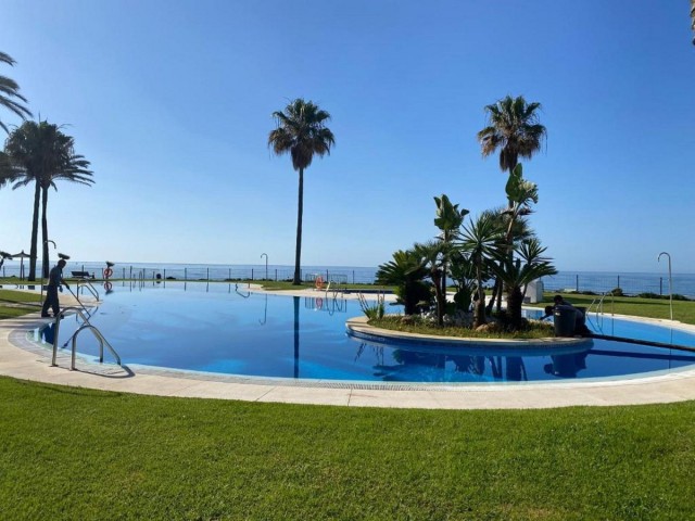 3 Bedrooms Apartment in Calahonda