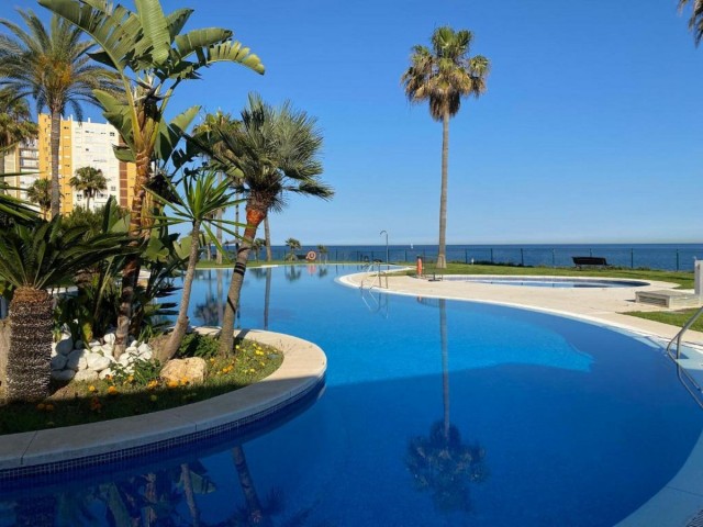 3 Bedrooms Apartment in Calahonda