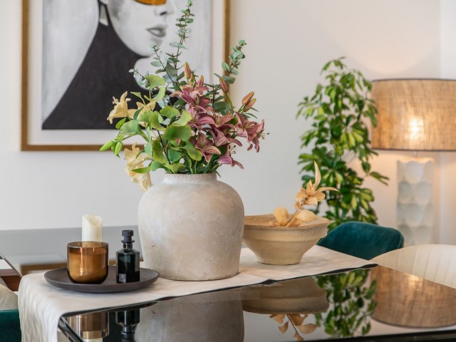 Apartamento con 3 Dormitorios  en Ojén