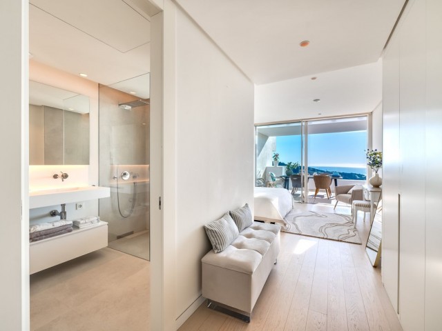 Apartamento con 3 Dormitorios  en Ojén