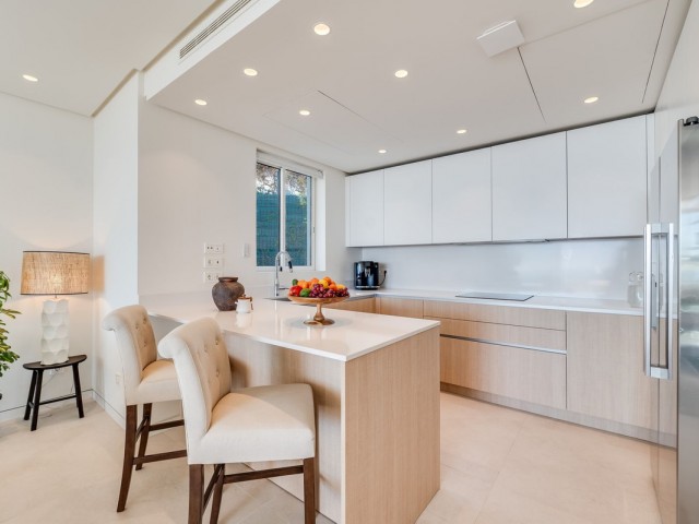 Appartement avec 3 Chambres  à Ojén