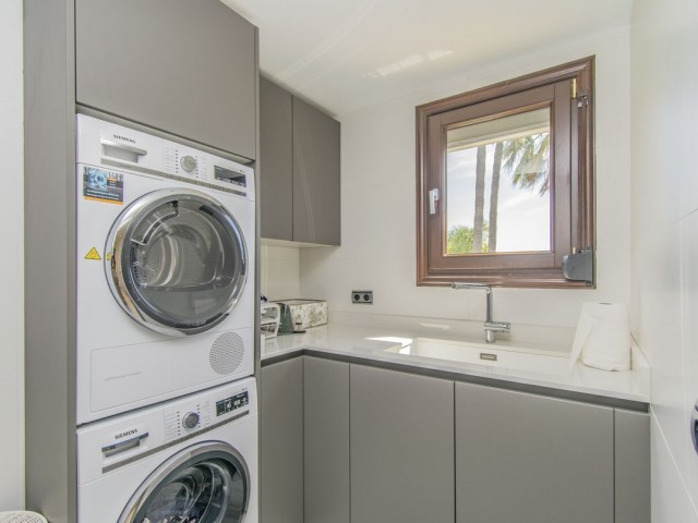 4 Bedrooms Apartment in Sierra Blanca