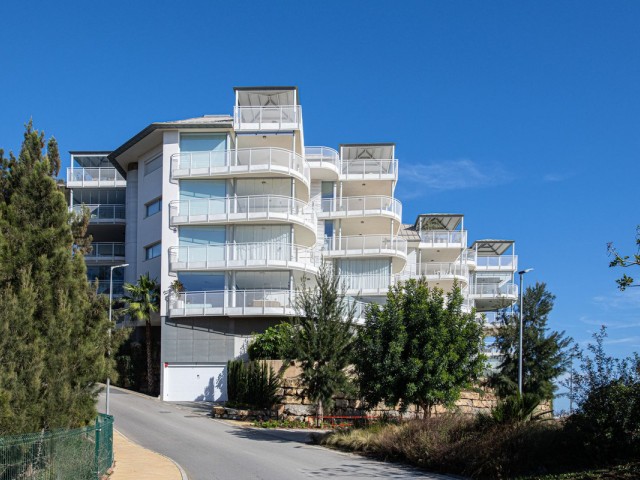 2 Bedrooms Apartment in Benalmadena