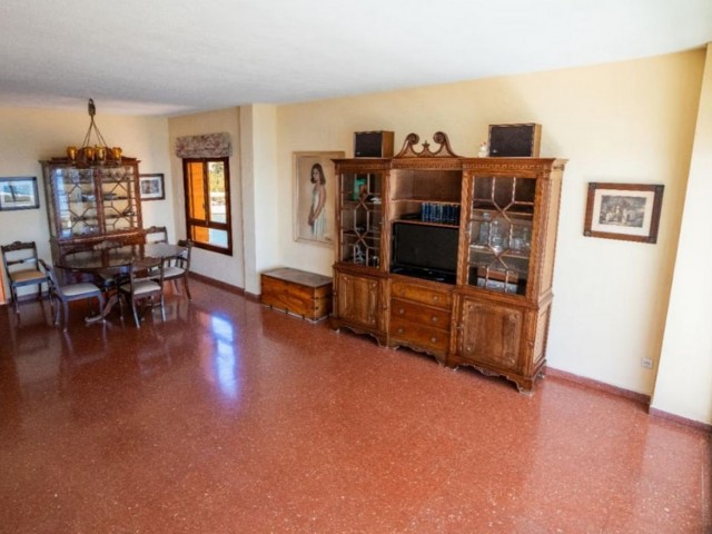 4 Bedrooms Apartment in Málaga Centro