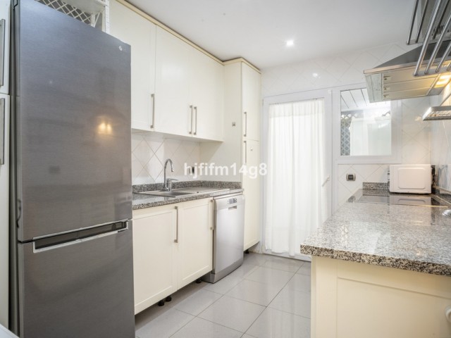 Apartamento con 3 Dormitorios  en The Golden Mile
