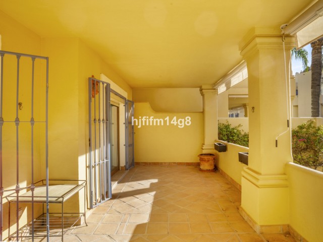Apartamento con 3 Dormitorios  en The Golden Mile