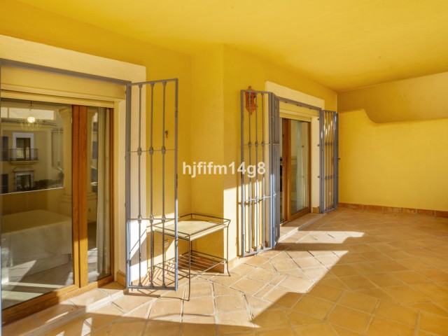 Apartamento con 3 Dormitorios  en The Golden Mile