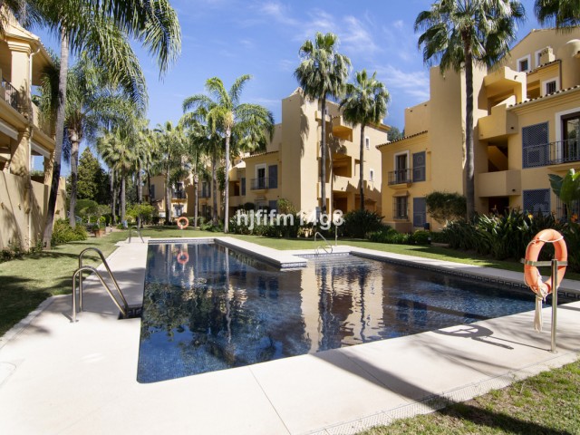 Apartamento con 3 Dormitorios  en The Golden Mile
