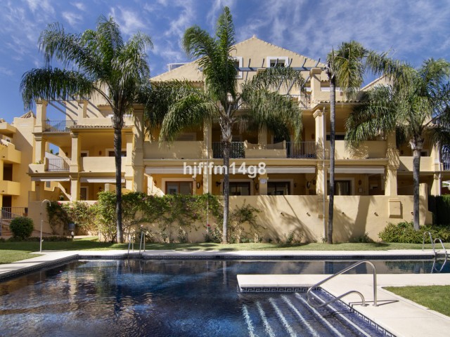 Apartamento con 3 Dormitorios  en The Golden Mile