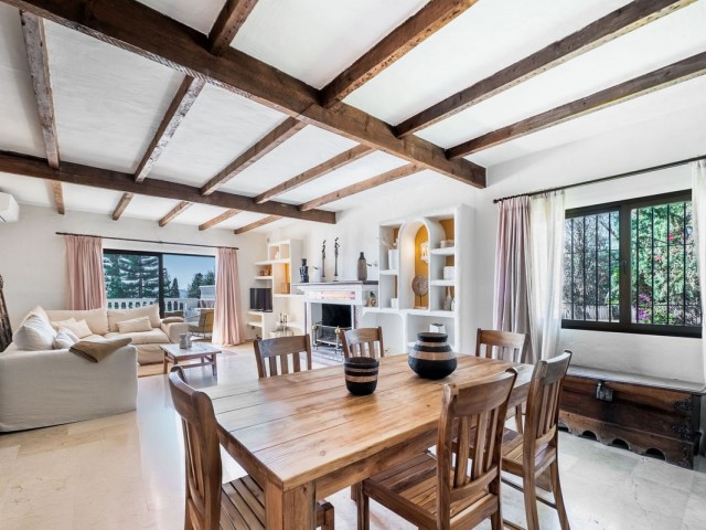 Villa, Valtocado, R4932142