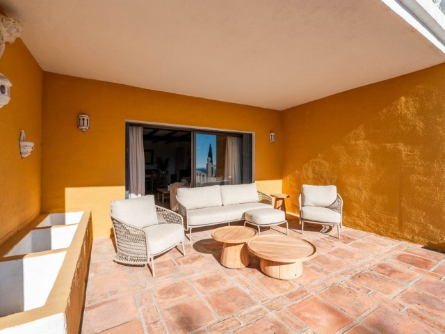 4 Schlafzimmer Villa in Valtocado