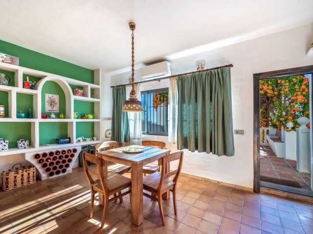 4 Schlafzimmer Villa in Valtocado