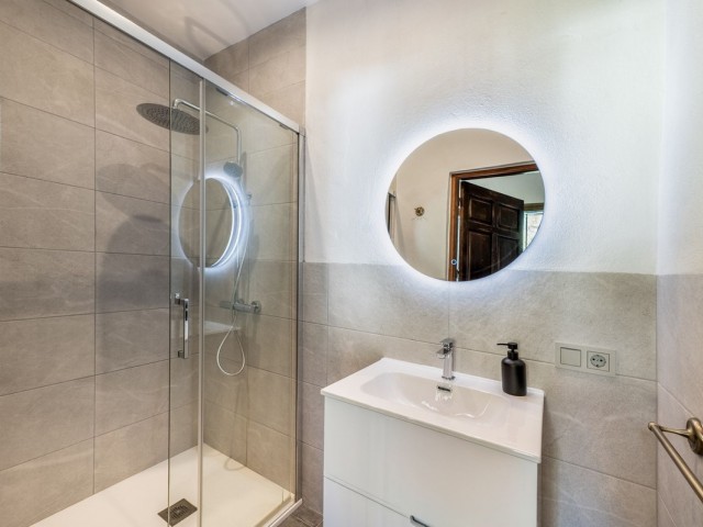 4 Schlafzimmer Villa in Valtocado