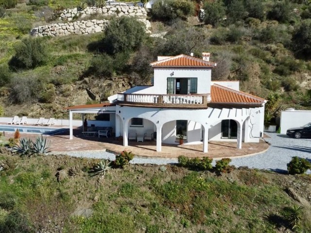 3 Bedrooms Villa in Arenas