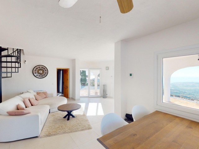 3 Bedrooms Villa in Arenas
