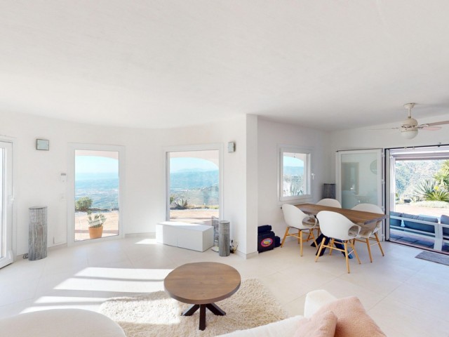 3 Bedrooms Villa in Arenas