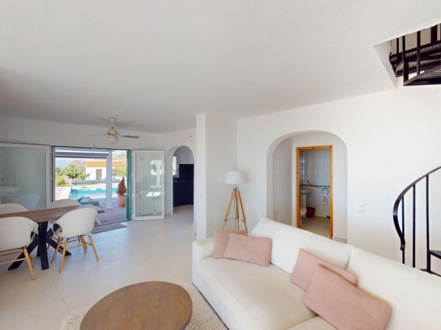 3 Bedrooms Villa in Arenas