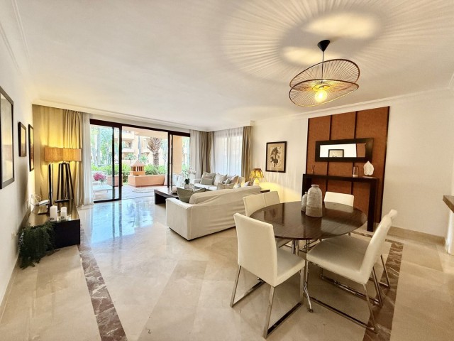 3 Bedrooms Apartment in San Pedro de Alcántara