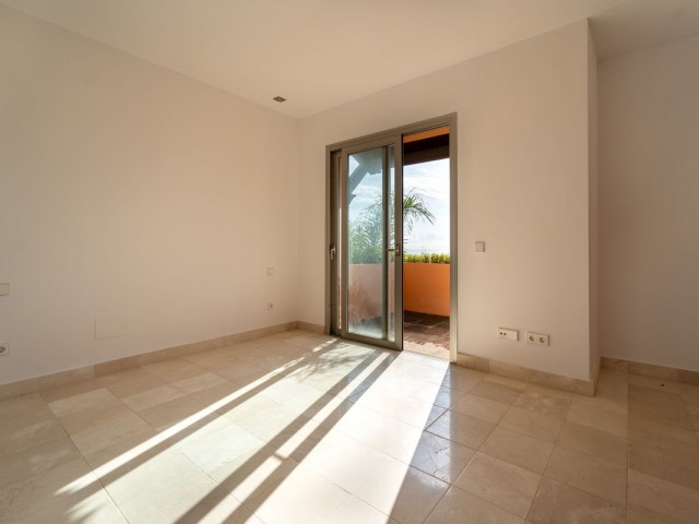 5 Bedrooms Townhouse in Riviera del Sol